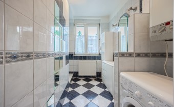 Dom w Siechnicach 11